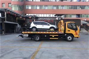 永兴汽车紧急补胎换胎救援